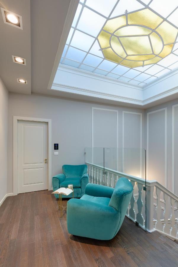 Palazzo Duomo Suites In Udine Center Zewnętrze zdjęcie